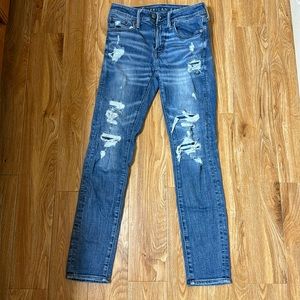 Sale‼️ 2/$50 ✅ Men’s American Eagle Airflex and Temp Tech Distressed 29/32